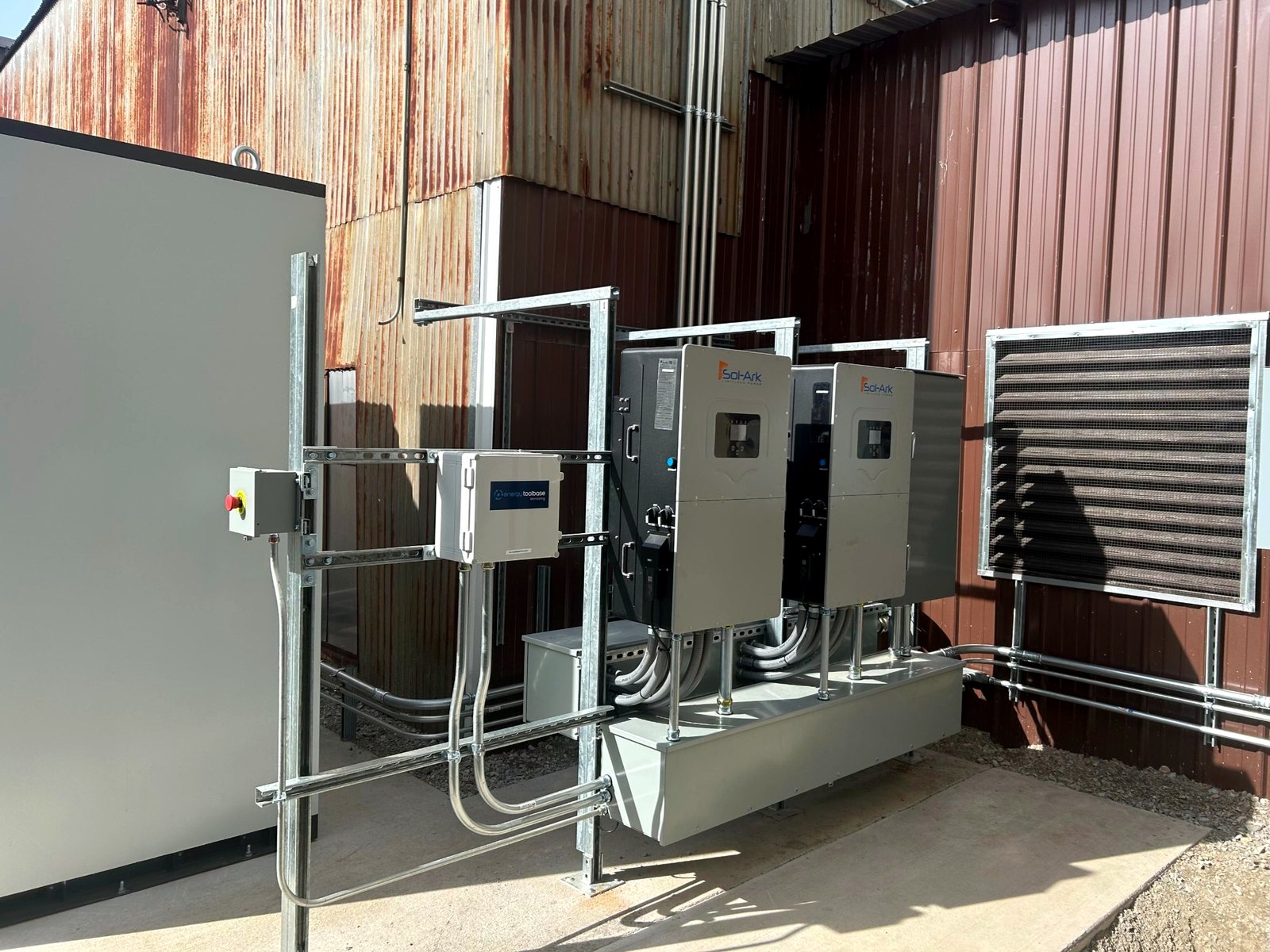 Sol-Ark inverters connected to behind-the-meter energy storage system at CDL Electric facility
